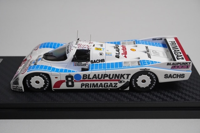 1/43 イグニッションモデル IG0517 ポルシェ 962C ルマン 1988 #8