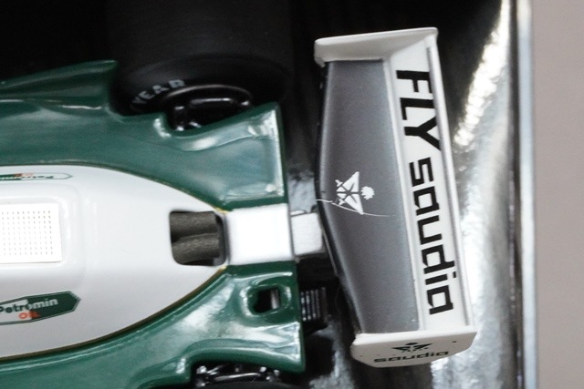 1/43 ミニチャンプス 436820106 ウィリアムズ フォード FW08 世界