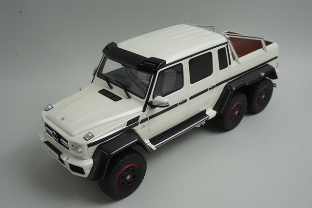1/18 GTスピリット GTS100 メルセデスベンツ G63 AMG 6x6 2014