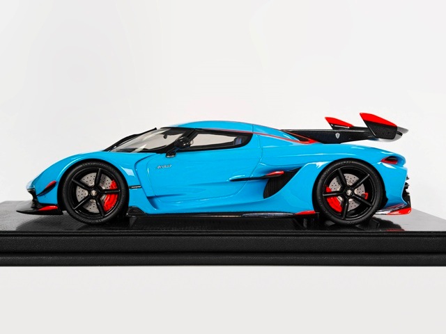 新発売 FrontiArt ケーニグセグ jesko ブルー カーボン ミニカー 新発売 FrontiArt ケーニグセグ jesko ブルー カーボン ミニカー