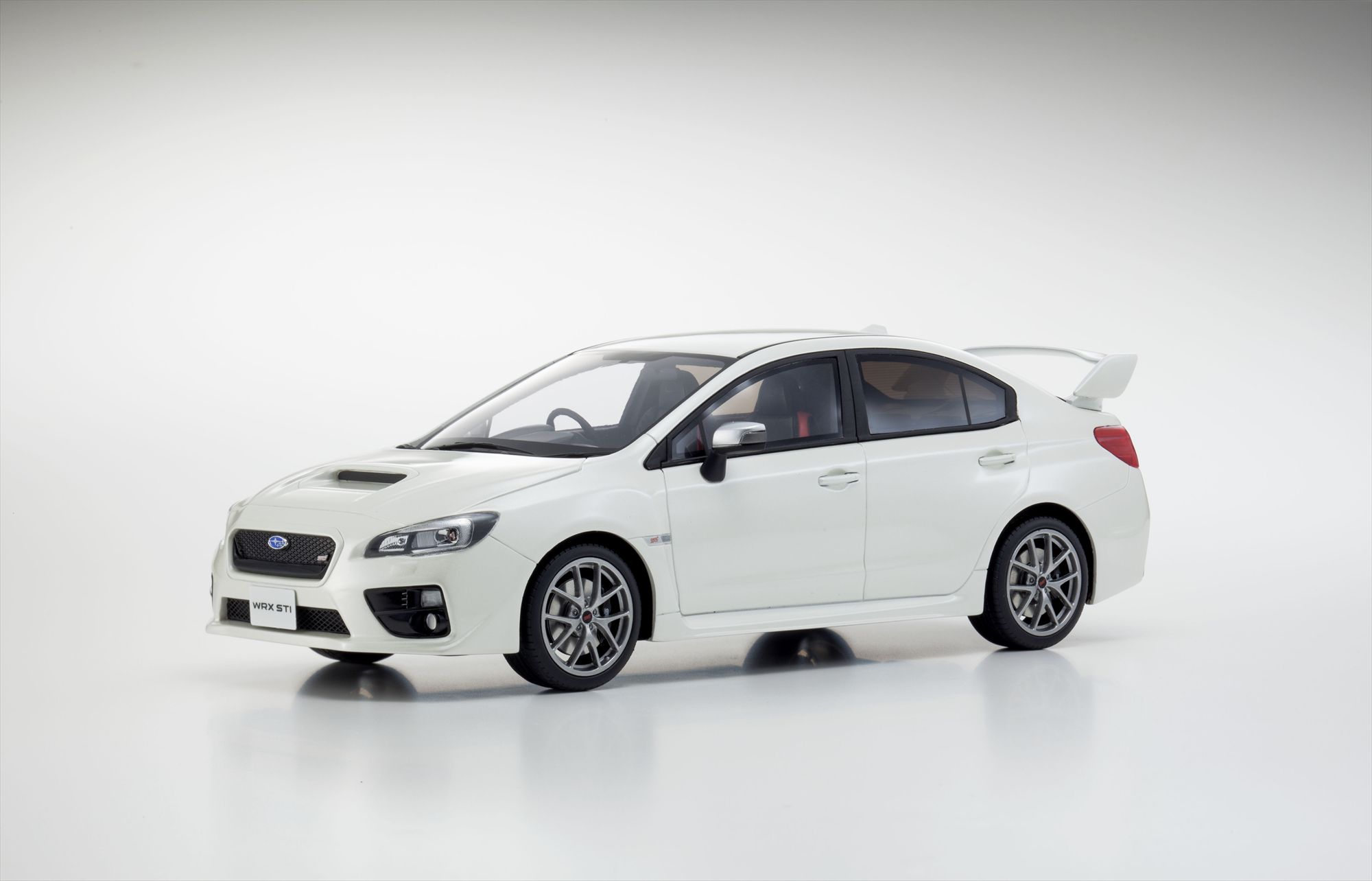 KSR18007W  1/18 Х WRX STI S ꥹۥ磻ȥѡ