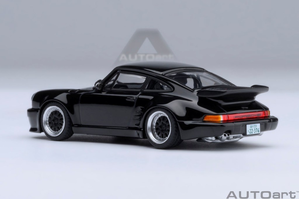 予約 20636 オートアート 1/64 ポルシェ 911 (930) ターボ