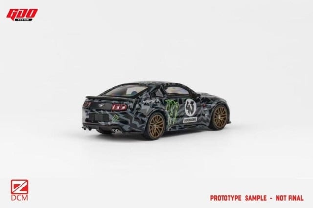 新品 GDO Hunter x DCM 1/64 マスタング 改造 Mustang 2014 Monster
