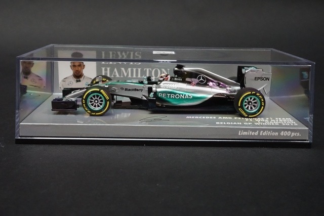 1/43 ミニチャンプス 417150244 メルセデス AMG ペトロナス F1チーム