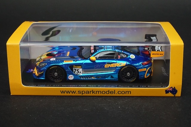 ミニカー　AMG GT3 Amazon.com: Tamiya 58639 RC Mercedes - AMG GT3 TT02 1/10