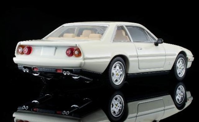 萬代屋【 フェラーリ813 白(窓改造)】ブリキtin toy car箱はコピー 新品 LV-N トミーテック 1/64 フェラーリ 412 (白) 324638 , Boost
