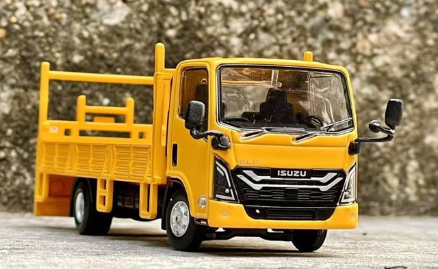 予約 DBGT Model 1/64 いすゞ エルフ トラック Isuzu ELF Engineering