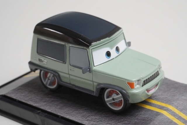 カーズ ピータービルト スノットロッド マイルズアクセルロッド ダッツジャミン カーズ ピータービルト スノットロッド マイルズアクセルロッド ダッツ