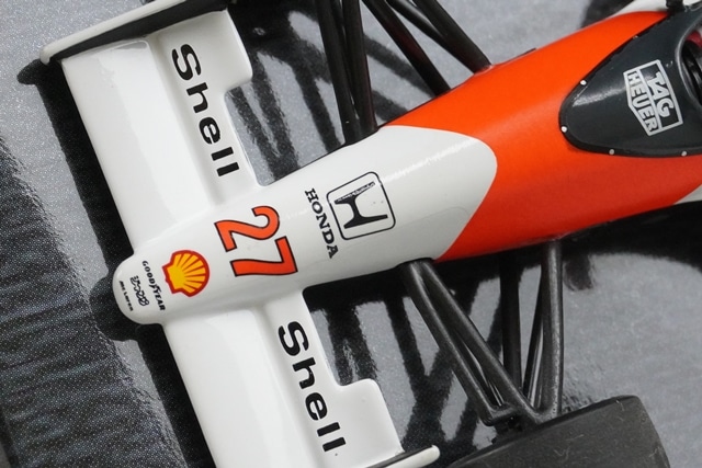 ミニチャンプス F1 1/43 マクラーレンMP4/8 セナ 鈴鹿レジェンド 1/43 ミニチャンプス 403884312 鈴鹿レジェンド マクラーレン