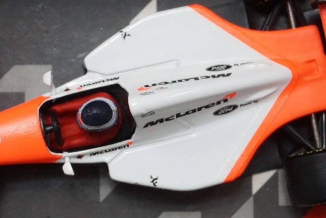 1/43 ミニチャンプス 530930017 マクラーレンフォード MP4/8 M