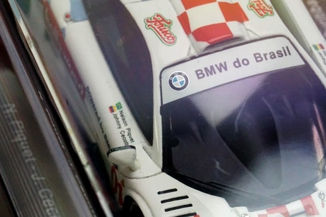 1/43 スパーク US018 マクラーレン F1 GTR クリチバ優勝 1996#01