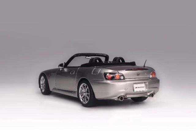 値下げ！！　激レア　新品未使用　京商　HONDA S2000 エンジンカーキット 激レア 新品未使用 京商 HONDA S2000 エンジンカーキット 2025年最新