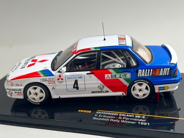1/43 イクソ KBI030 三菱 ギャラン VR-4 Swedish スウェーデンラリー