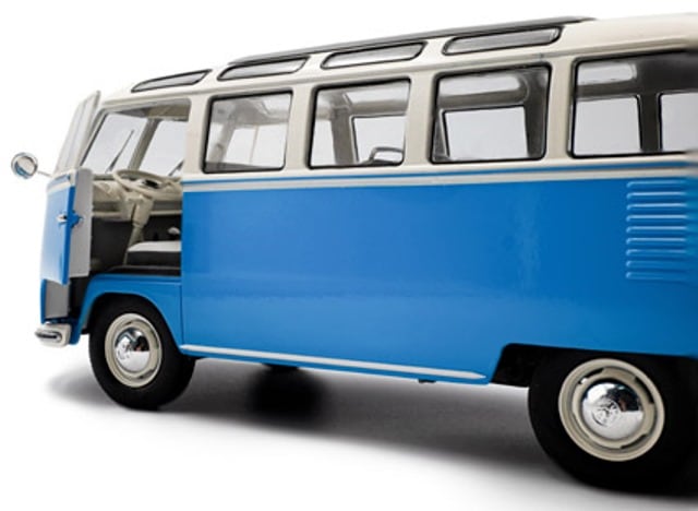 レア！1962年式VWヒッピーバス！　1/18スケール レア！1962年式VWヒッピーバス！ 1/18スケール