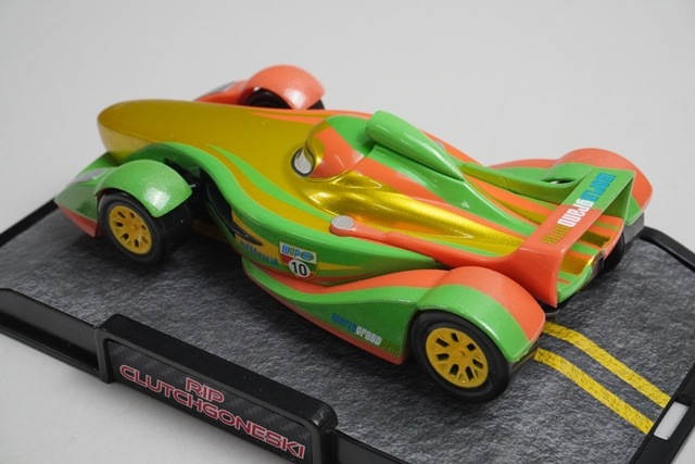 ディズニーストア カーズ リップ・クラッチゴンスキー, Boost Gear