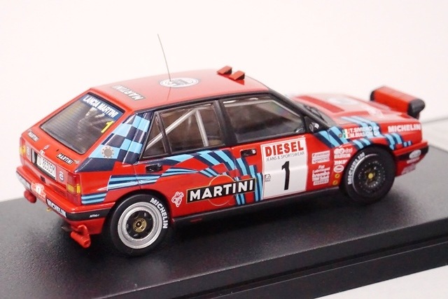 1/43 HPI 8293 ミラージュ ランチア デルタ HF インテグラーレ