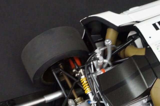1/18 オートアート 89772 ポルシェ 911 GT1 ルマン24h 1997#25