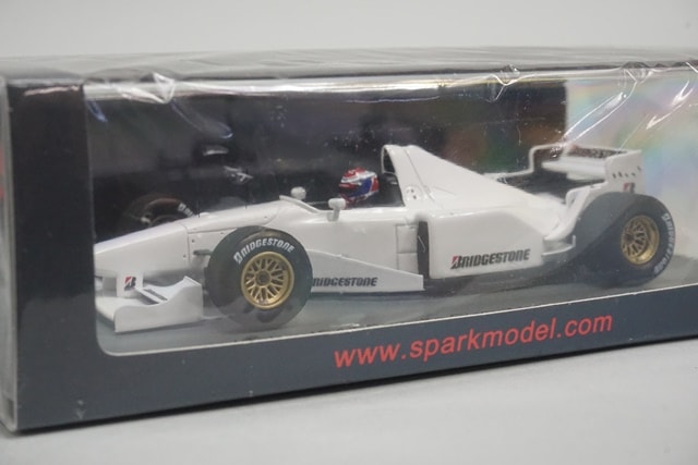 新品 S7415 スパーク 1/43 Ligier JS41 Suzuka Circuit tyre test 1996