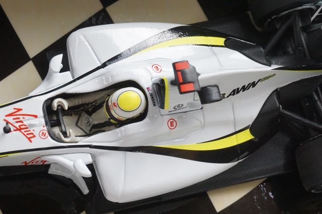 1/43 ミニチャンプス 400090022 ブラウンGP BGP 001 2009 #22 J.バトン