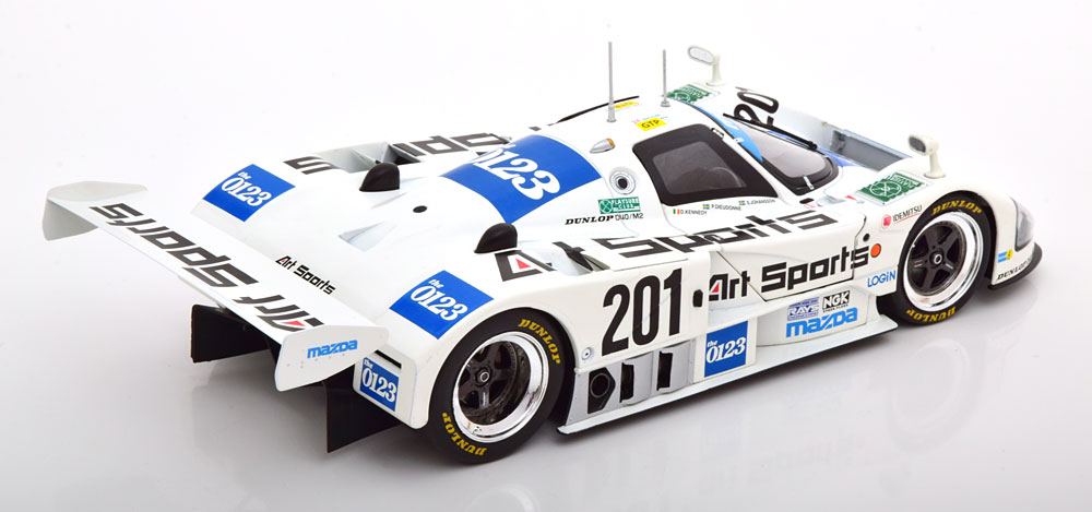 CMR 1/18 マツダ 787B+アクリルケース CMR 1/18 マツダ 787B+アクリルケース
