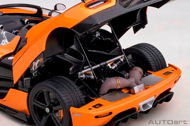 オートアート 1/18 ケーニグセグ CCX Amazon | オートアート 1/18 ケーニグセグ Koenigsegg CCX