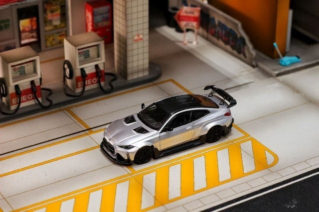 新品 SW Street Weapon 1/64 BMW G82 M4 Wide-Body Modified