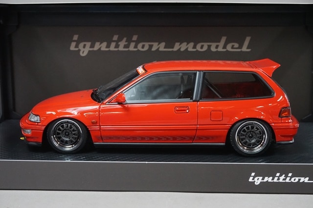 1/18 イグニッションモデル IG1293 ホンダ CIVIC (EF9) SiR