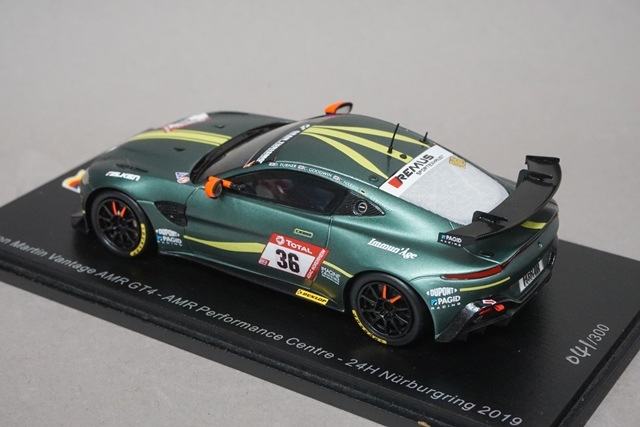 1/43 スパーク SG539 アストンマーティン ヴァンテージ AMR GT4