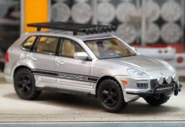 予約 Street Weapon SW 1/64 ポルシェ カイエン ターボ Cayenne Turbo