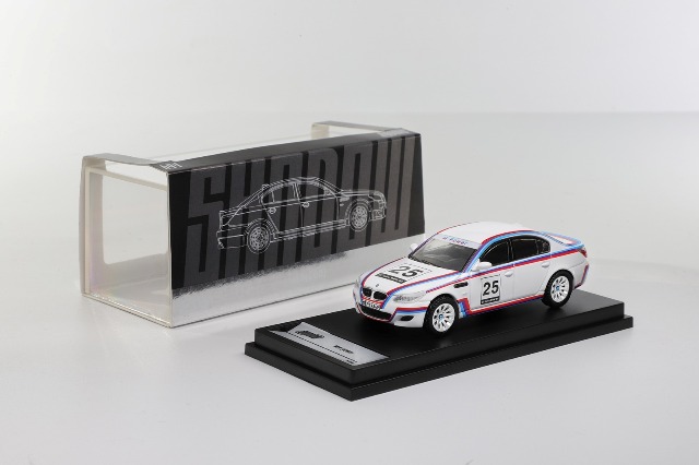 ミニカー K-ONO 新品 T6-29 拓意 XCARTOYS 1/64 紅旗 ホンチー H5 #70 レース