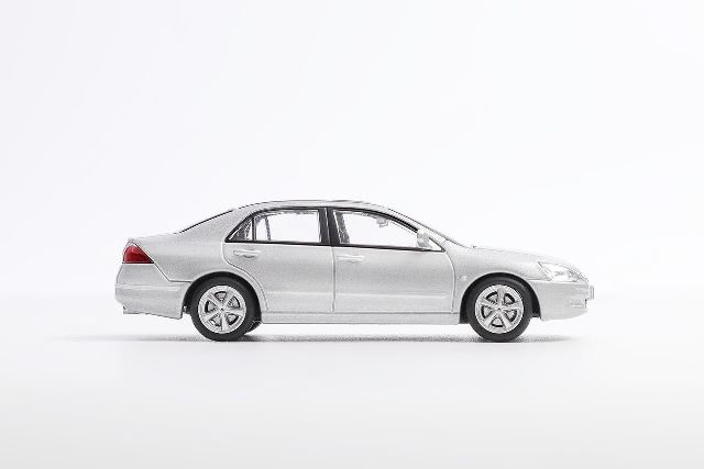 新品 LL-035-178 DCT 1/64 ホンダ Honda Accord 7世代 silver LHD