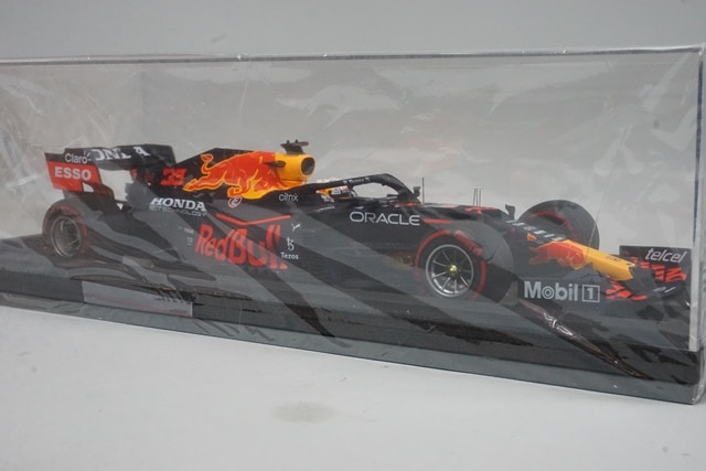 スパーク 1/43 RB16B 2021 アブダビGP M.フェルスタッペン スパーク 1/43 レッドブル・ホンダ RB16B No.33 2021 F1