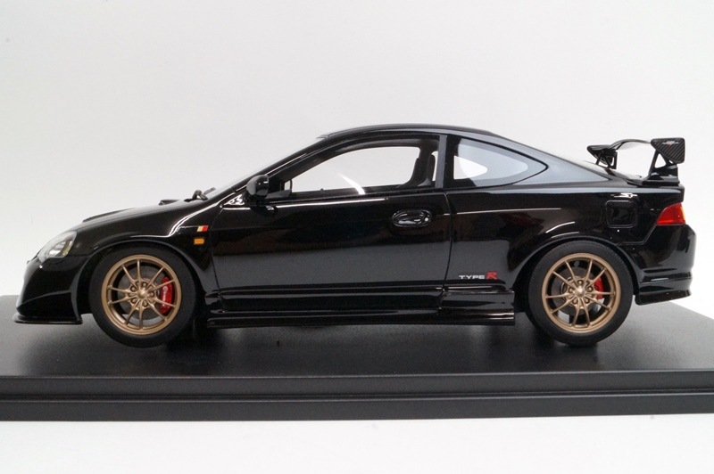 新品15C03-05 onemodel 1/18 ホンダ インテグラ・タイプR DC5 前期