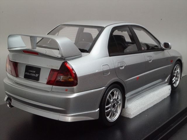 1/18 onemodel 三菱 ランサーエボリューション ブラック 新品16C04-05 onemodel 1/18 三菱 EVO ランサー IV ブラック