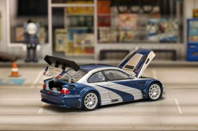 新品 Ghost Player 1/64 BMW E46 M3 GTR Silver Blue, Boost Gear