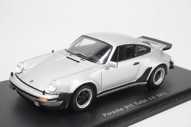 1/43 スパーク S1372 ポルシェ 911 ターボ 3.0 1975 シルバー, Boost