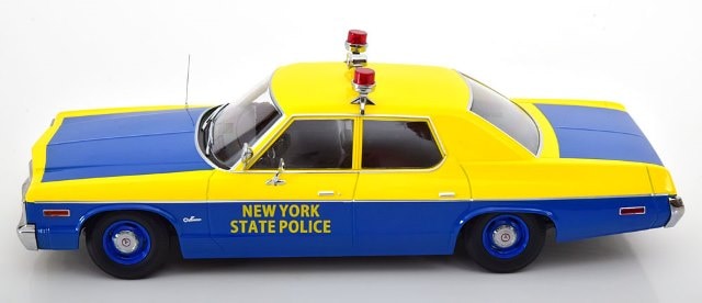 新品 KKDC181156 KK scale 1/18 ダッジ モナコ ニューヨーク州