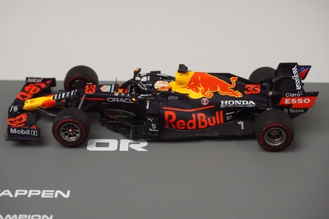 1/43 スパーク S7861 レッドブルレーシング ホンダ RB16B アブダビGP