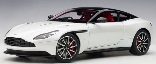 新品 70266 オートアート 1/18 アストンマーティン DB11