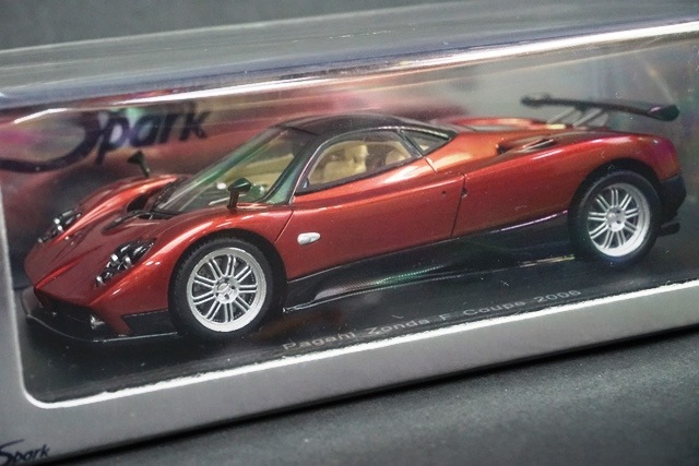 1/43 スパーク S0698 パガーニ ゾンダ F クーペ 2006 レッド, Boost