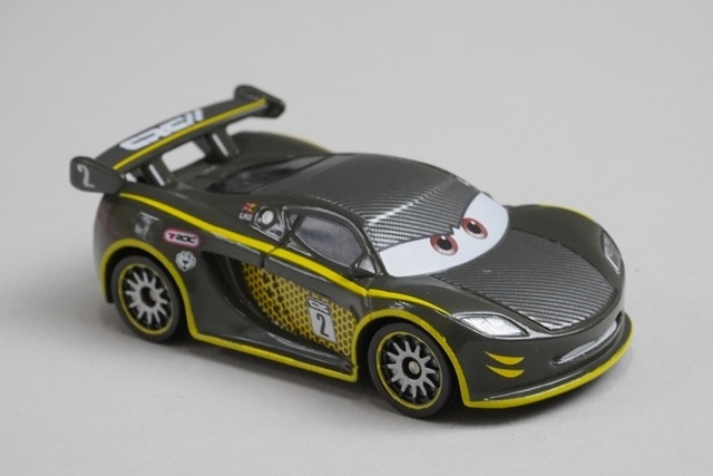 カーズ トミカ ルイス・ハミルトン(カーボンレーサータイプ ) Amazon.co.jp: カーズ トミカ ルイス ハミルトン カーボン
