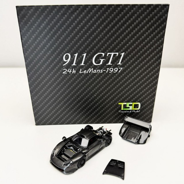 ͽ��  Transcend model 1/64  Porsche 911 GT1 24h LeMans 1997 Black Carbon Fiber Texture