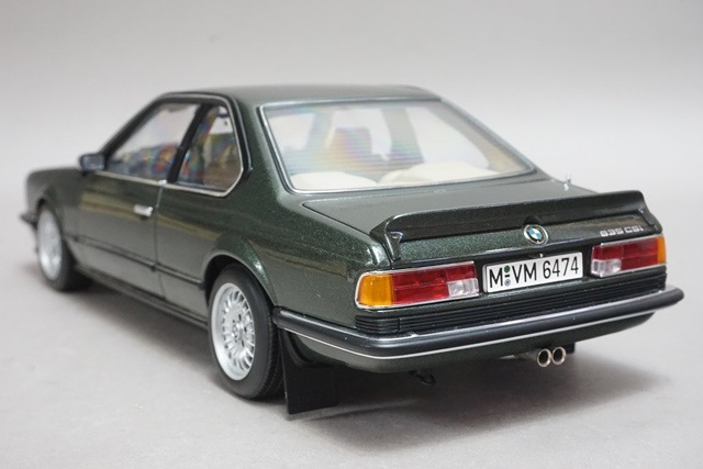オートアート- BMW - 1800 TI/SA 1/18 オートアート- BMW - 1800 TI/SA 1/18（1:18 BMW 1800 TI/SA