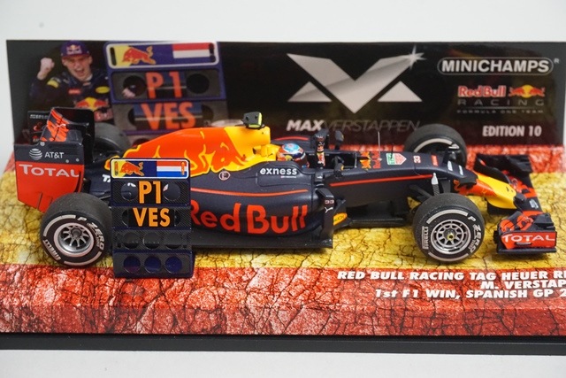 1/43 ミニチャンプス 447160433 レッドブルレーシング タグホイヤー