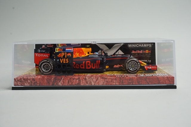 1/43 ミニチャンプス 447160433 レッドブルレーシング タグホイヤー