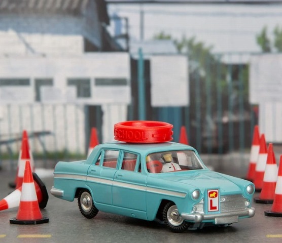 新品 CG54321039 コーギー 1/47 #236 - オースティン A60 デラックス