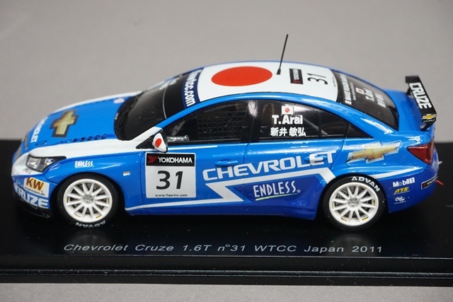 ミニカー シボレー 1/43 スパーク SJ008 シボレー クルーズ 1.6T WTCC 日本 2011 新井敏弘