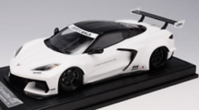 取寄せ Ivy 1/18 Corvette C8 Liberty Walk White, Boost Gear