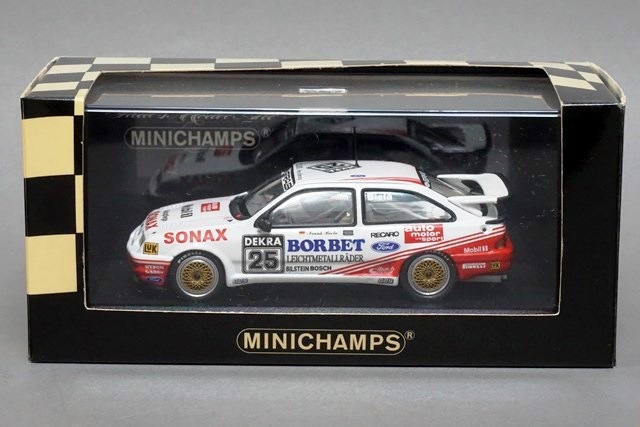 1/43 ミニチャンプス 430898025 フォード シエラ RS500 Team