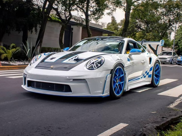 予約 Stance Hunters 1/64 ポルシェ Porsche 911 GT3 RS White, Boost